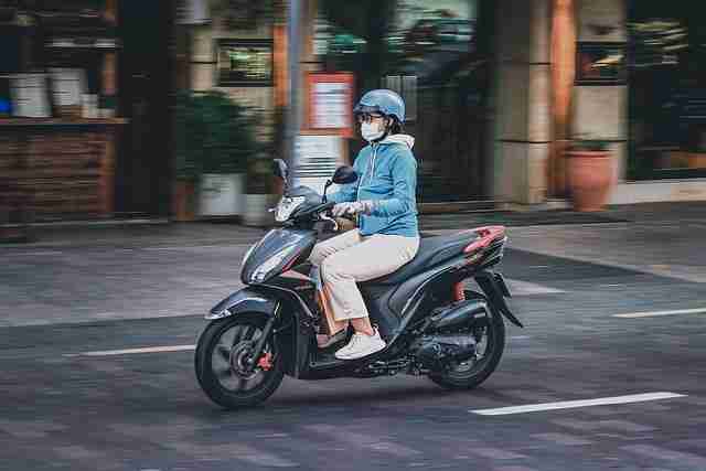鉴黄师电脑版人工协同AI系统｜岗位机制大揭秘引导审核流程
